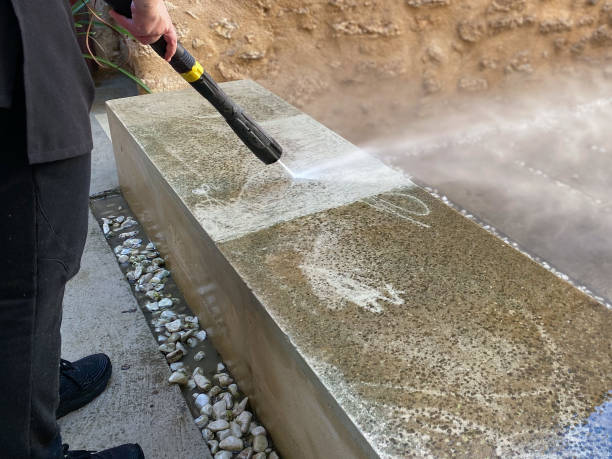 Best Commercial Pressure Washing  in Chattahoochee, FL